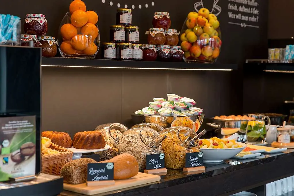 Motel One Stuttgart-Mitte Hotel Stuttgart